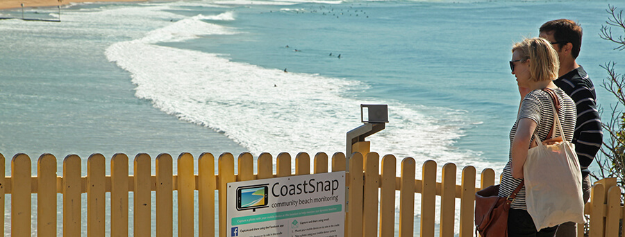 Coastsnap community beach monitoring sign