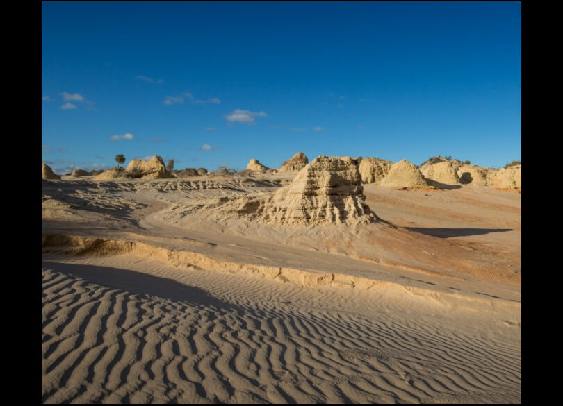 The Walls of China sand dunes in the Mungo National Park