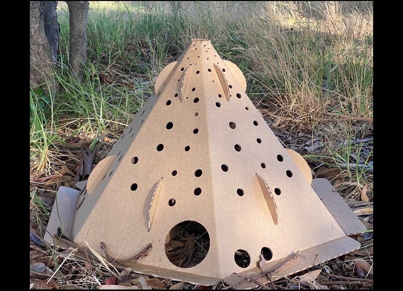 National Parks have funded durable, rainproof cardboard ‘habitat pods’ with internal chambers (designed in consultation with Macquarie University) to encourage nesting from wildlife, including bandicoots, other small mammals, and reptiles. These will eventually biodegrade.