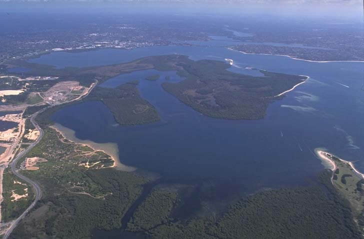 A view of Botany Bay, where Georges River meet the sea, surrounded by the foreshore areas of Greater Sydney.