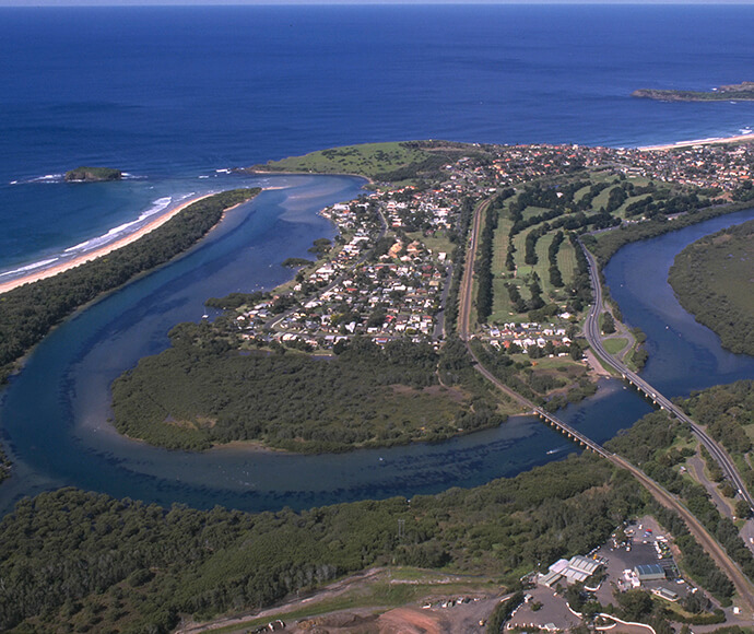 Aerial view of coastline at Minnamurra.