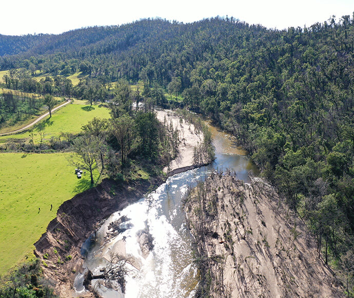 Post-fire bank erosion on the Tuross River. 